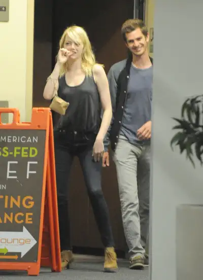 Emma Stone and Andrew Garfield Take a Stroll Through New York