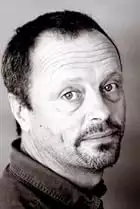 Robert Llewellyn