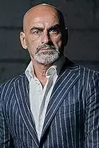 Navid Negahban