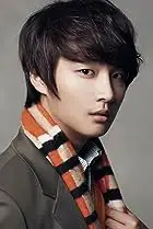 Yoon Shi-Yoon