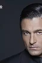 Fernando Colunga