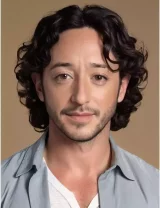 Thomas Ian Nicholas