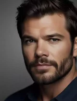 Charlie Weber