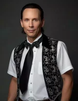 Steve Valentine