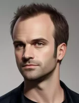 Jonny Lee Miller