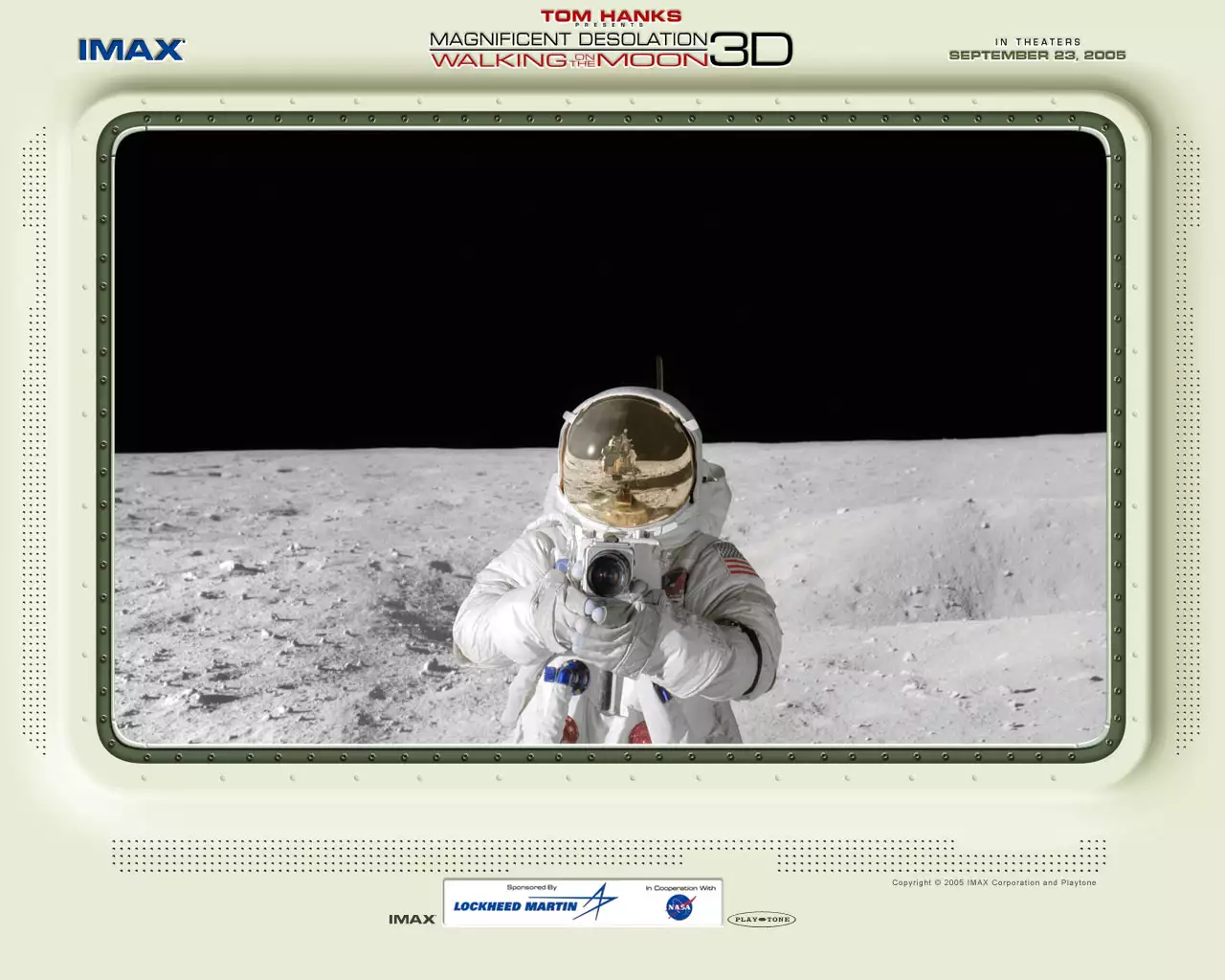 Walking on the moon. Пальцем показываешь луну. IMAX человек на Луне.